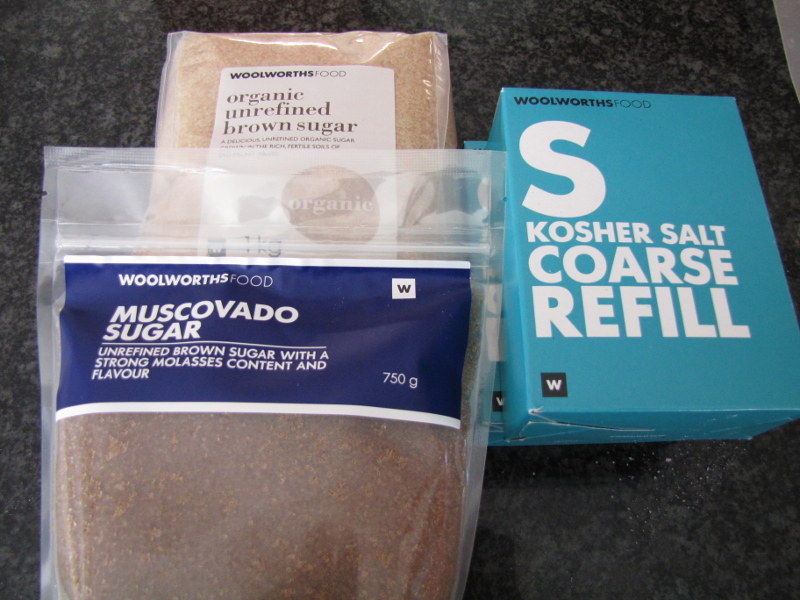 Some of the ingredients of the dry curing mix
